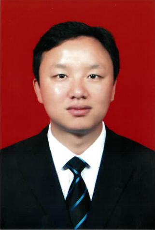 张前龙